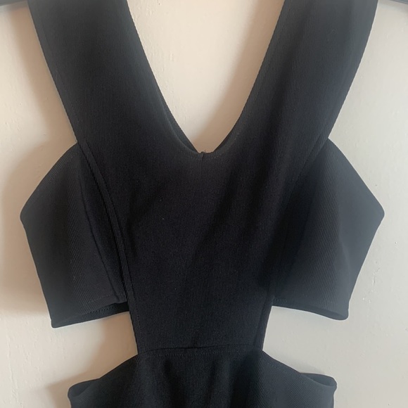 EXPRESS black bodysuit size small - Picture 2 of 7